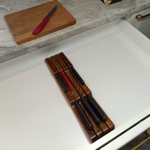 Çekmece içi bıçaklık